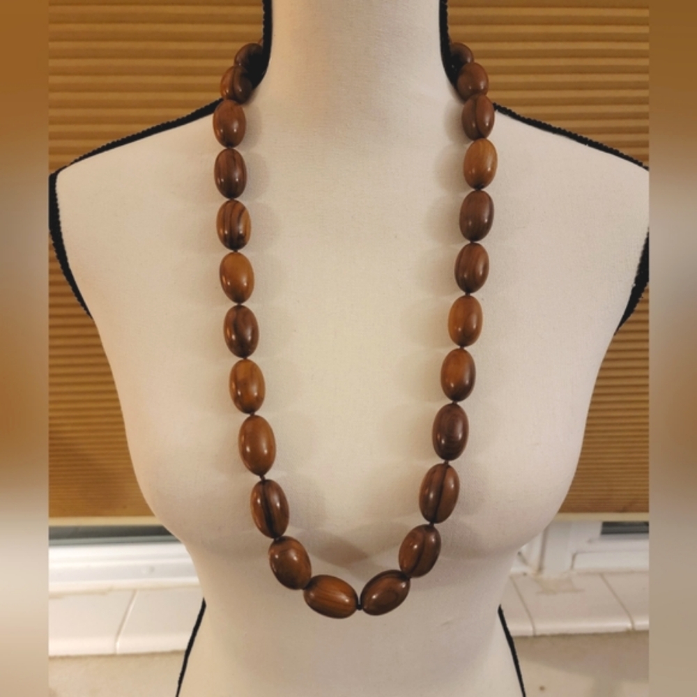 Vintage Polished Wooden Bead Necklace